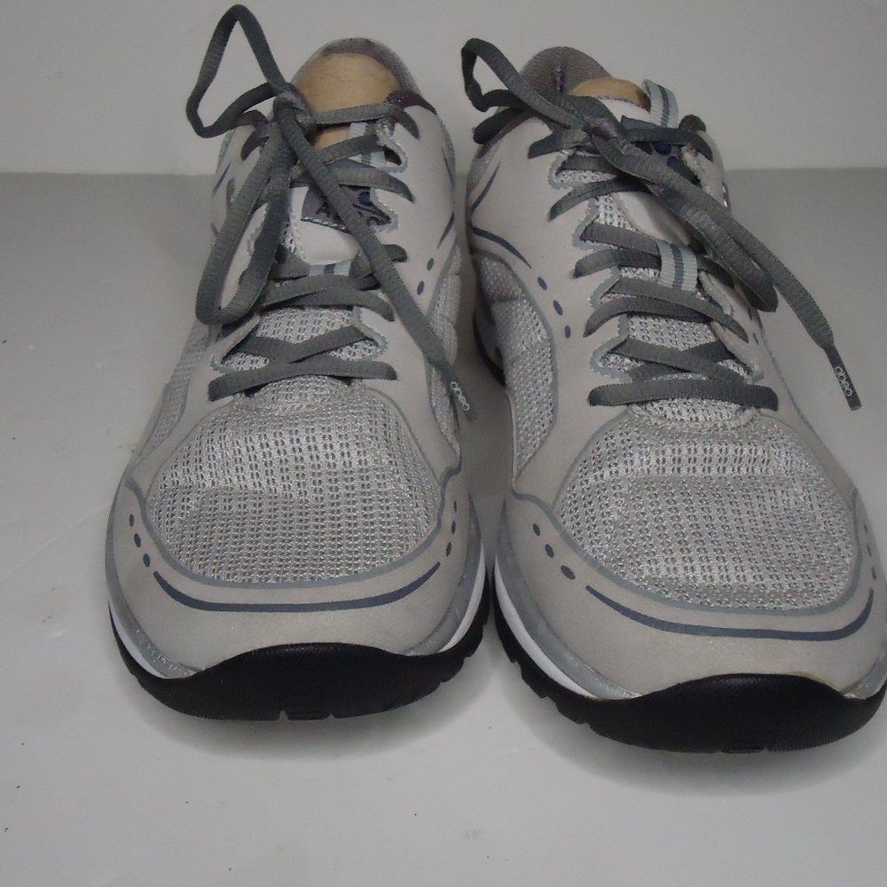 Abeo Aero Asterion Silver/Grey Mens Vibram Shoe sneaker size 11